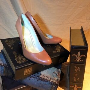 Lauren Ralph Lauren Simple Sexy Brown Heels